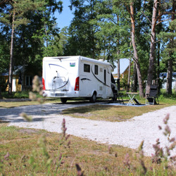 Ljugarn Semesterby & Camping 8